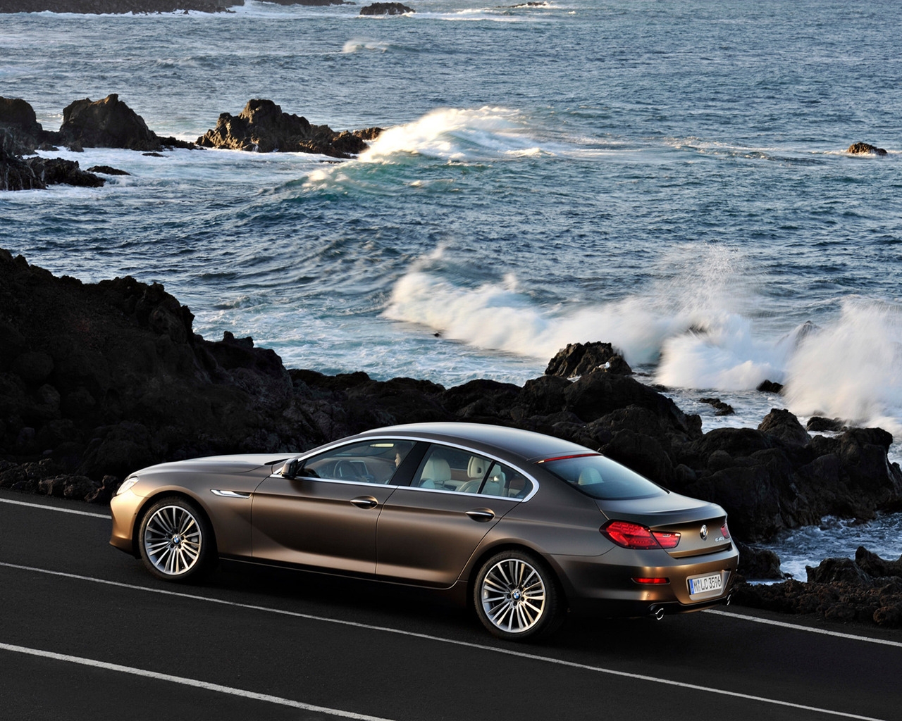 BMW 6 Gran Coupe for 1280 x 1024 resolution