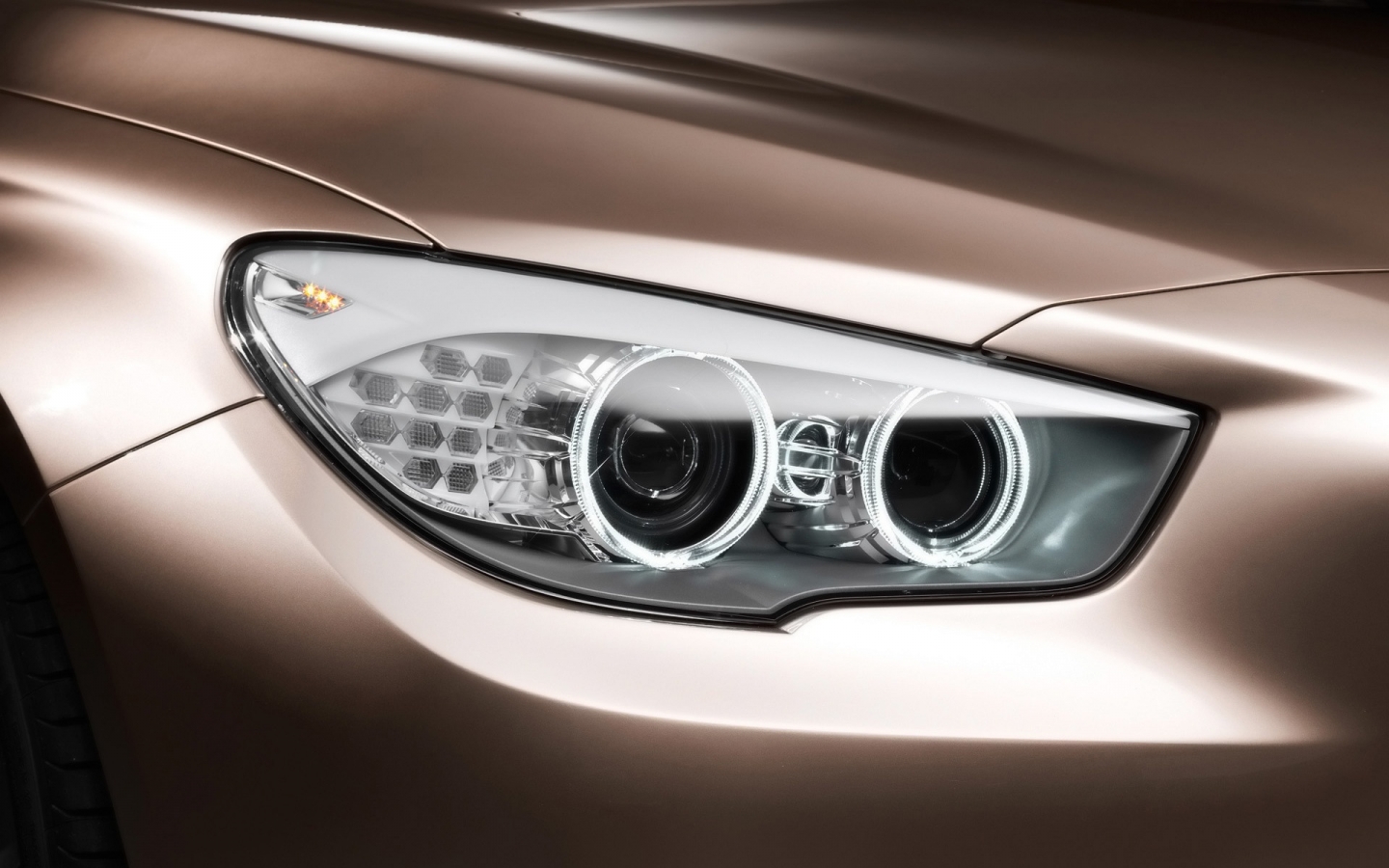 BMW Concept 5 Series Gran Turismo LED Corona Rings for 1440 x 900 widescreen resolution