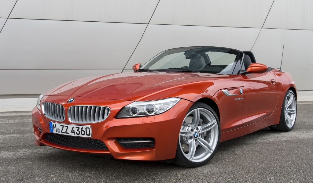 BMW Z4 Roadster for 1024 x 600 widescreen resolution
