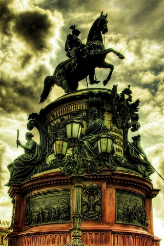 Bronze Horseman St Petersburg for 320 x 480 iPhone resolution