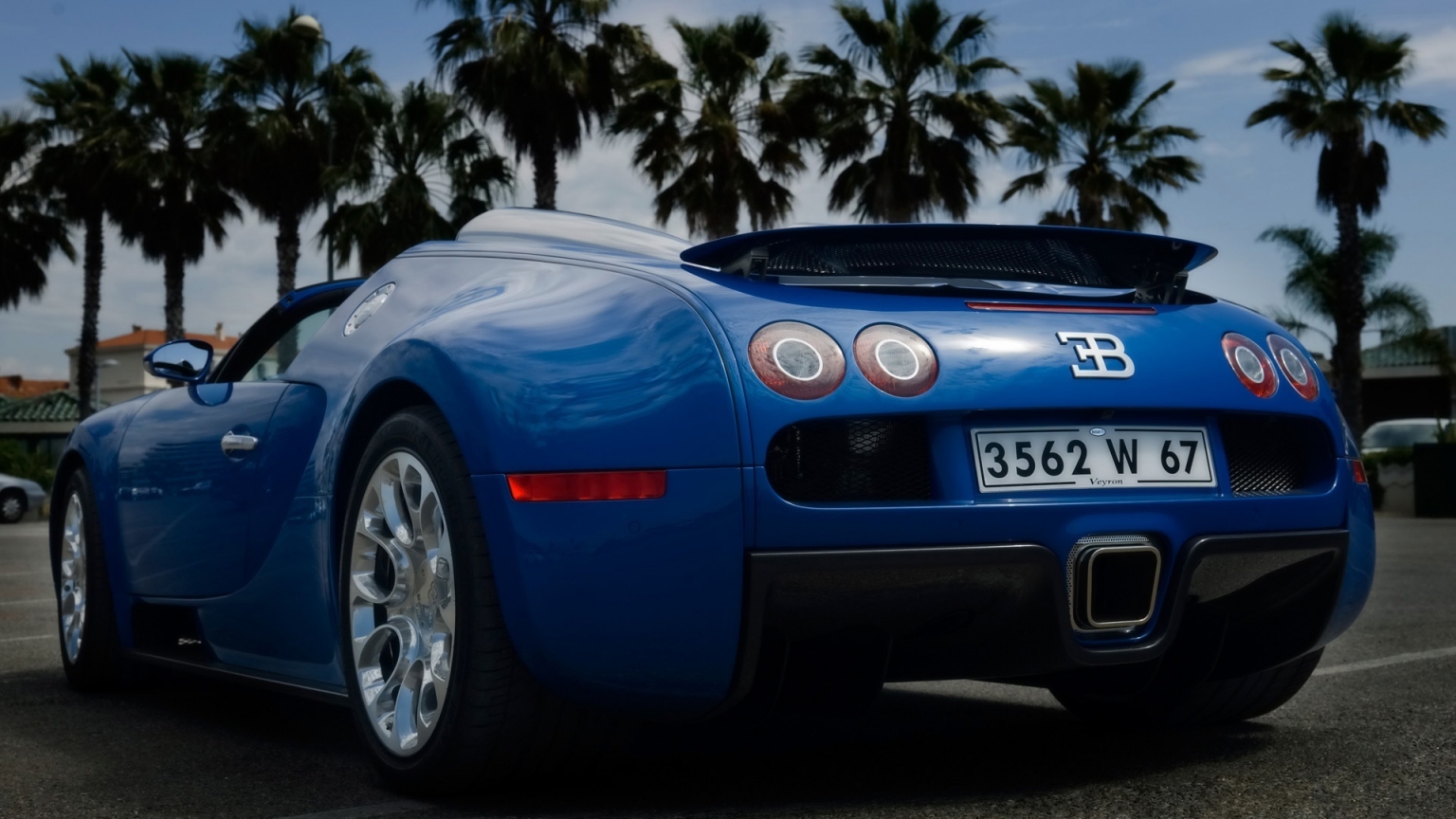 Bugatti Veyron 16.4 Grand Sport 2010 in Cannes - Rear Angle 2 for 1536 x 864 HDTV resolution
