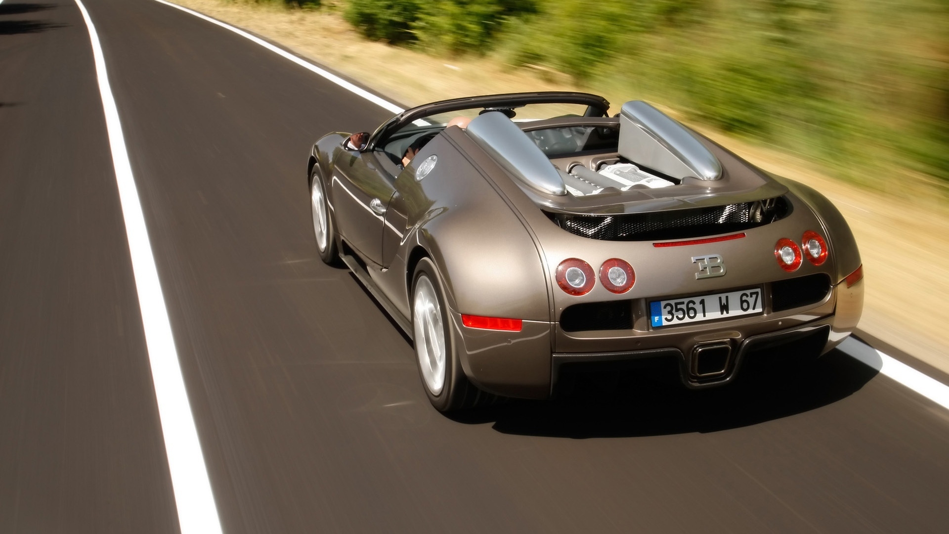Bugatti Veyron 16.4 Grand Sport 2010 in Rome - Rear Angle Speed Top for 1920 x 1080 HDTV 1080p resolution