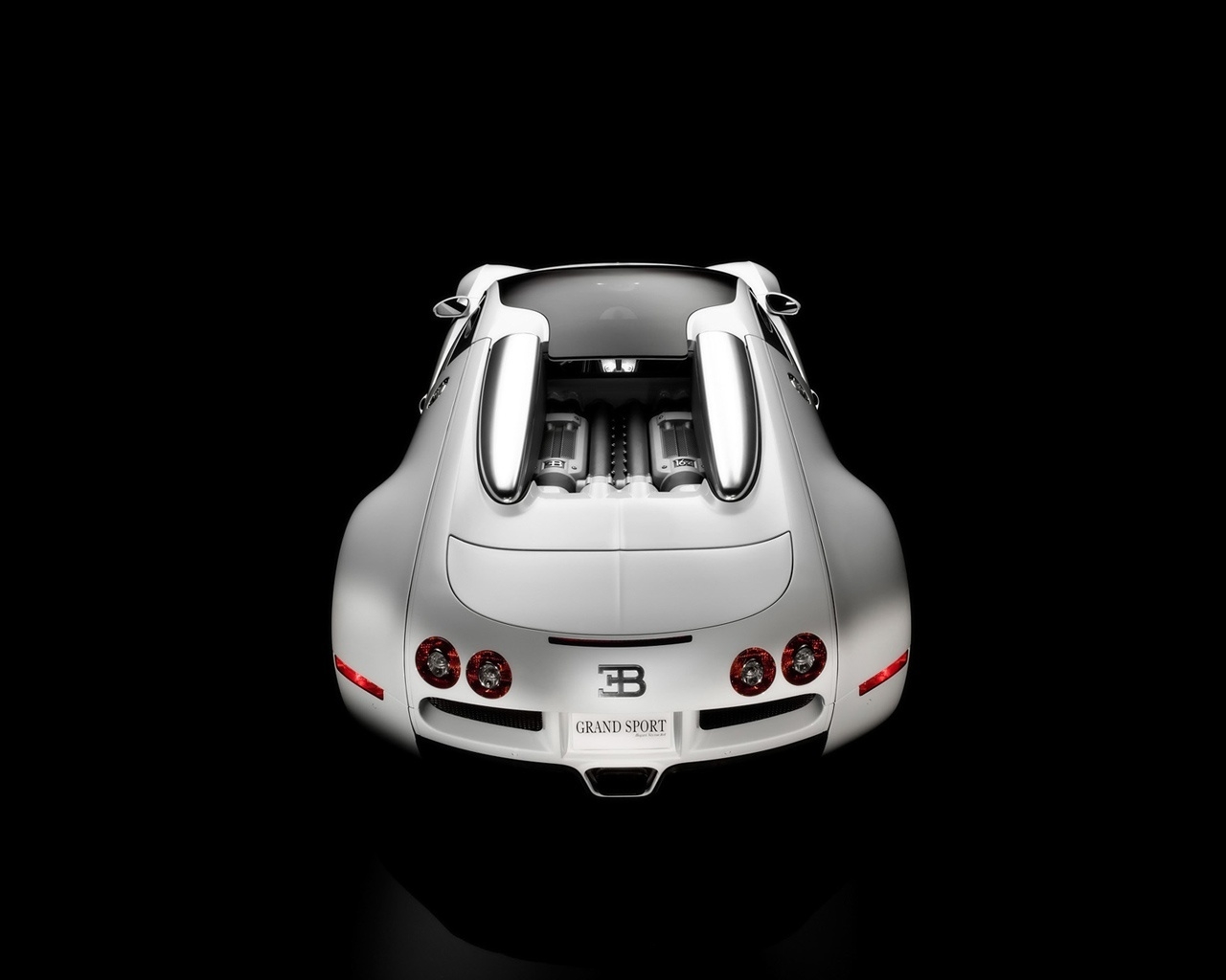 Bugatti Veyron 16.4 Grand Sport Production Version 2009 - Studio Rear Top for 1280 x 1024 resolution