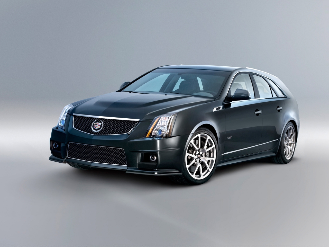 Cadillac CTS V Sport Wagon for 1280 x 960 resolution