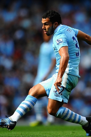 Carlos Tevez for 320 x 480 iPhone resolution