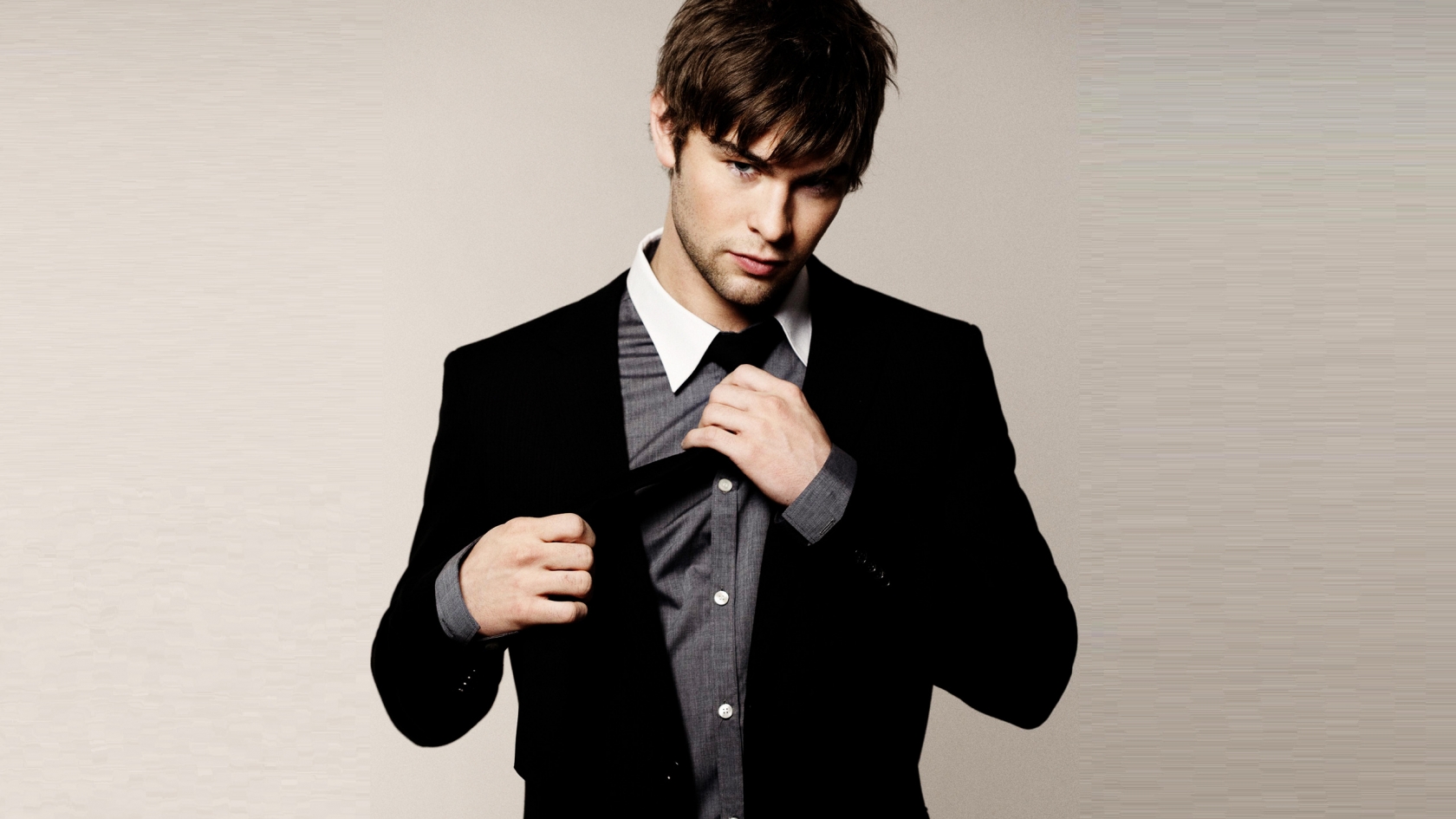 Chace Crawford Casual Look for 1680 x 945 HDTV resolution
