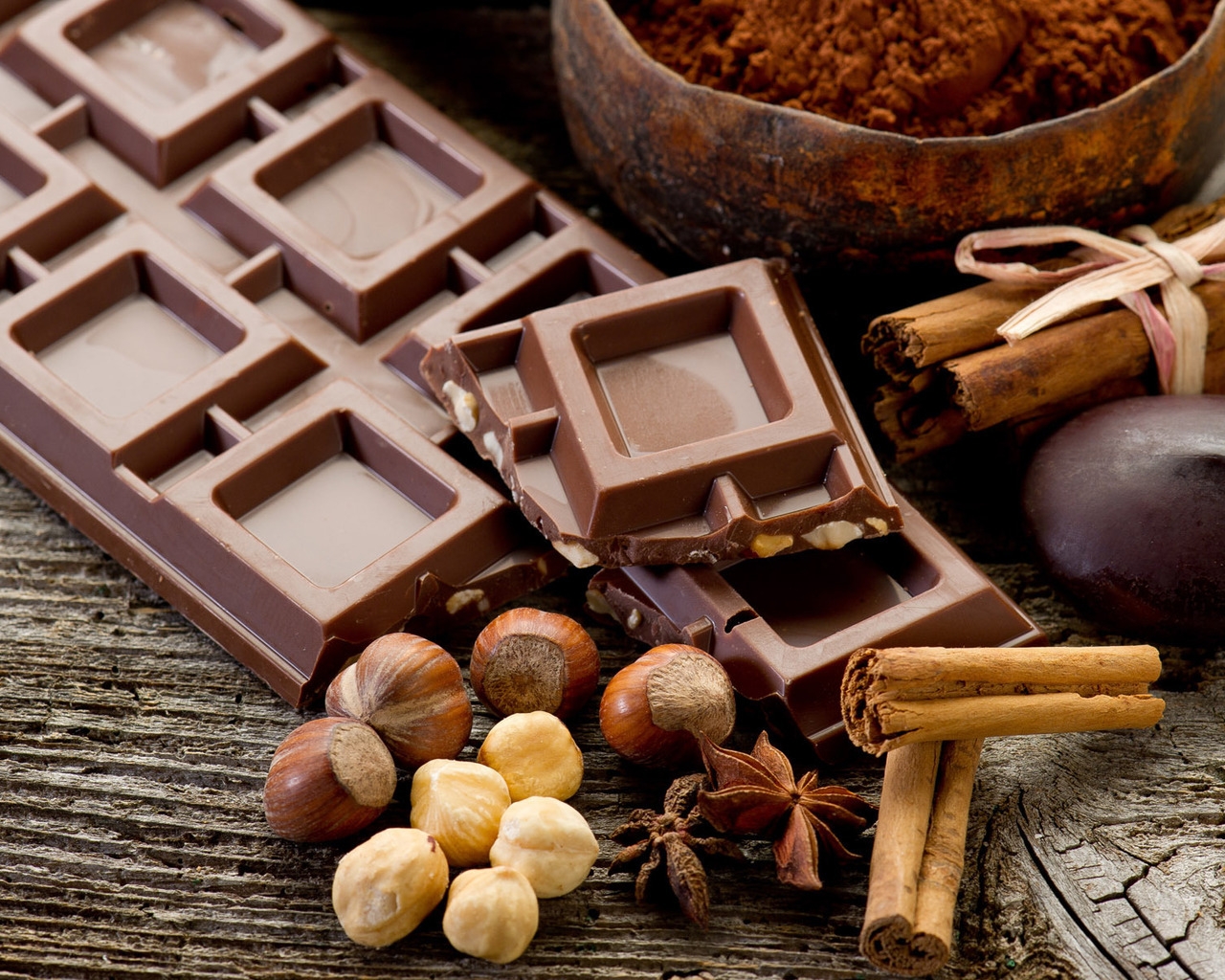 Chocolate and Cinnamon and Nuts for 1280 x 1024 resolution