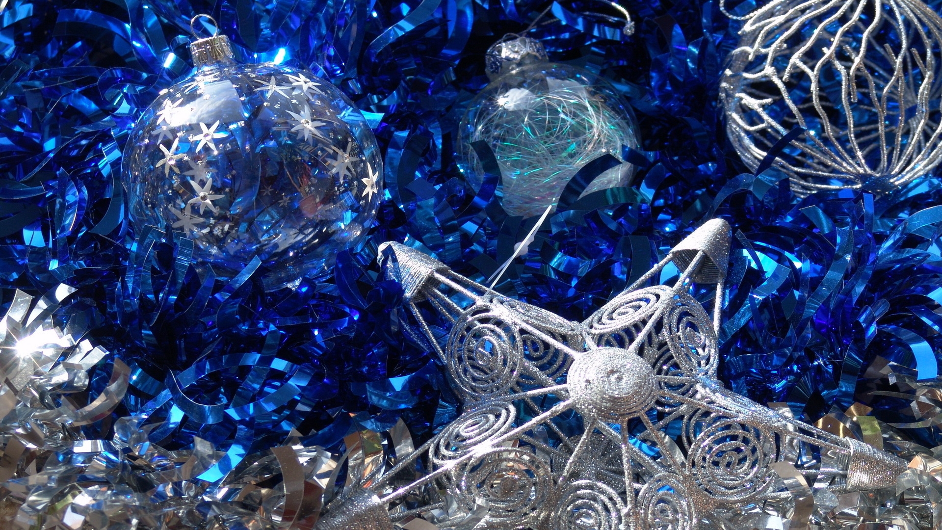 Christmas Ornaments for 1920 x 1080 HDTV 1080p resolution