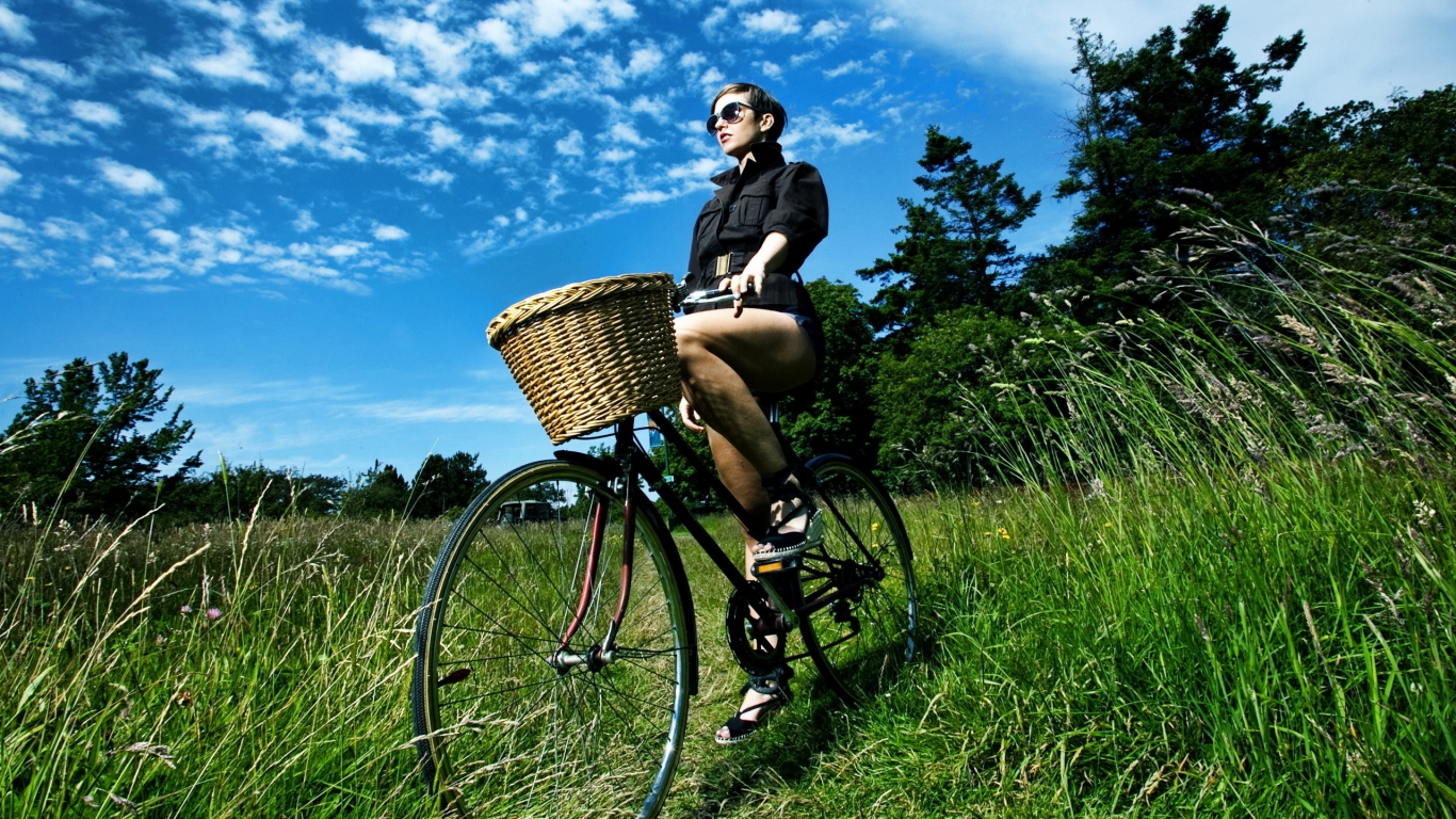 Cool Lady on Bike for 1366 x 768 HDTV resolution