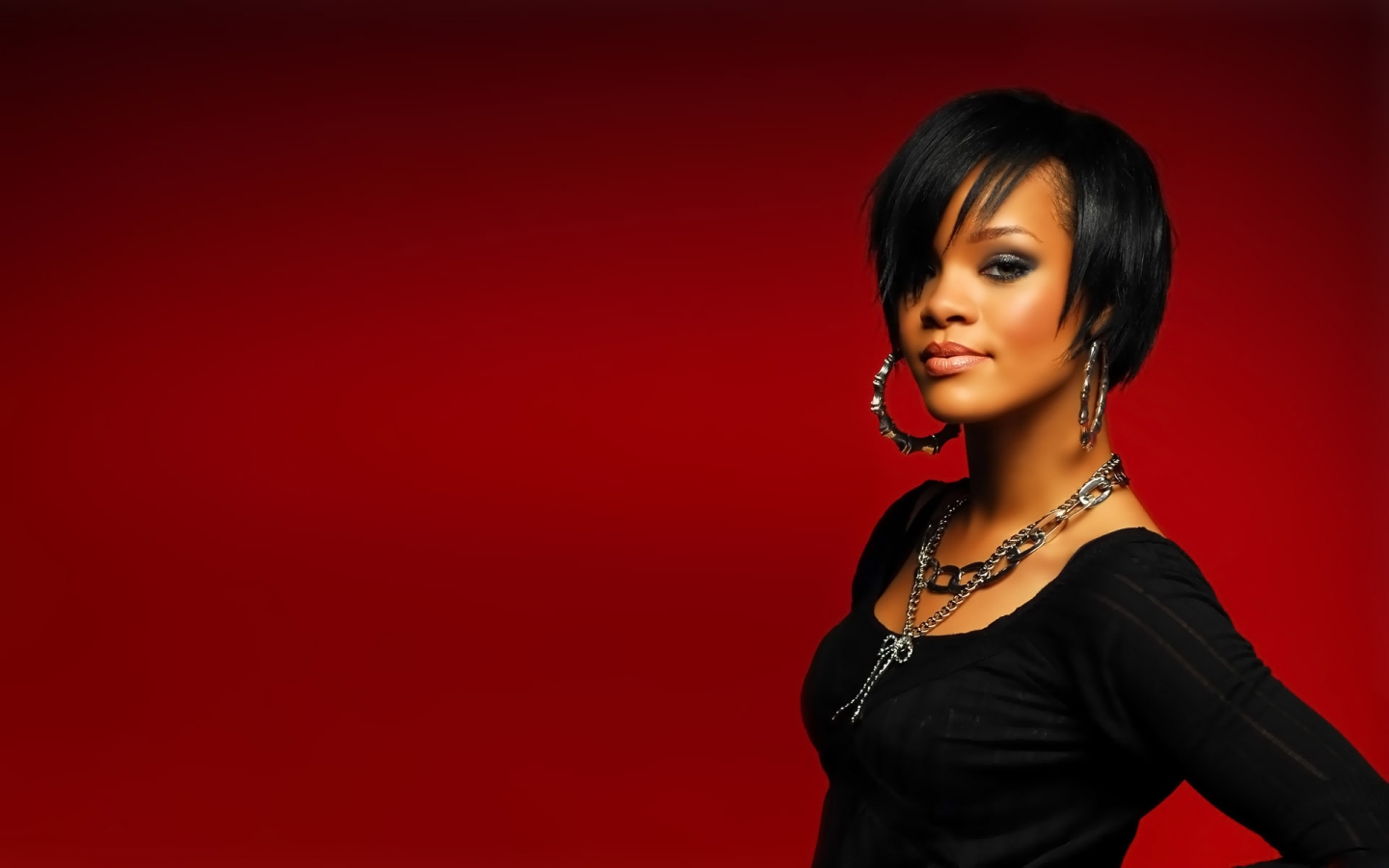 Cool Rihanna for 1440 x 900 widescreen resolution