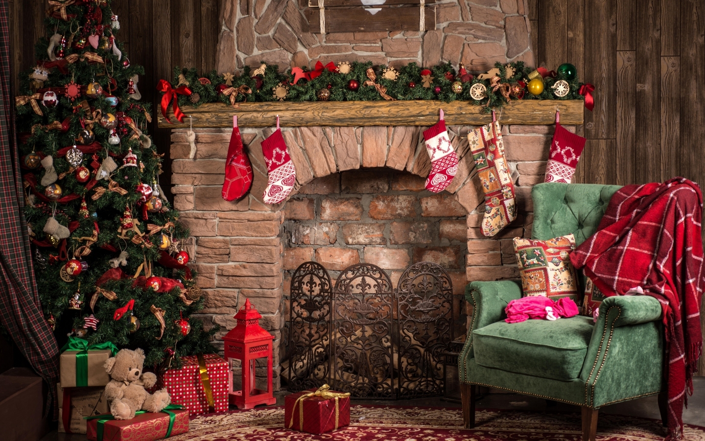 Cozy Christmas Decor  for 1440 x 900 widescreen resolution