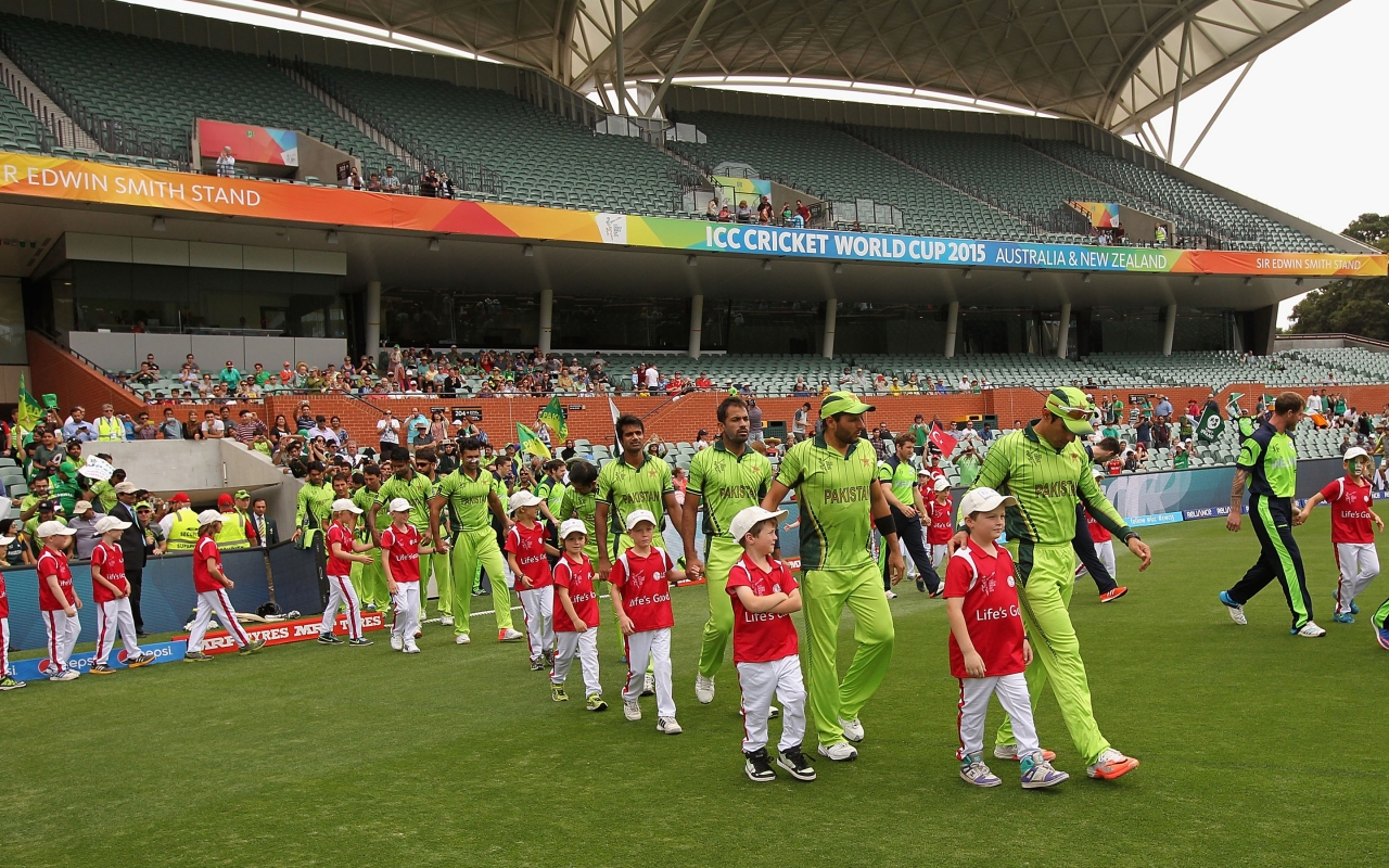 Cricket Pakistan and Ireland for 1280 x 800 widescreen resolution