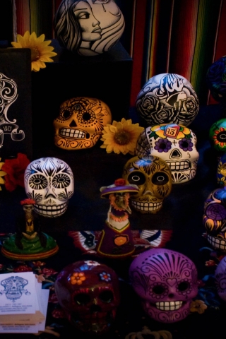 Day of the Dead for 320 x 480 iPhone resolution