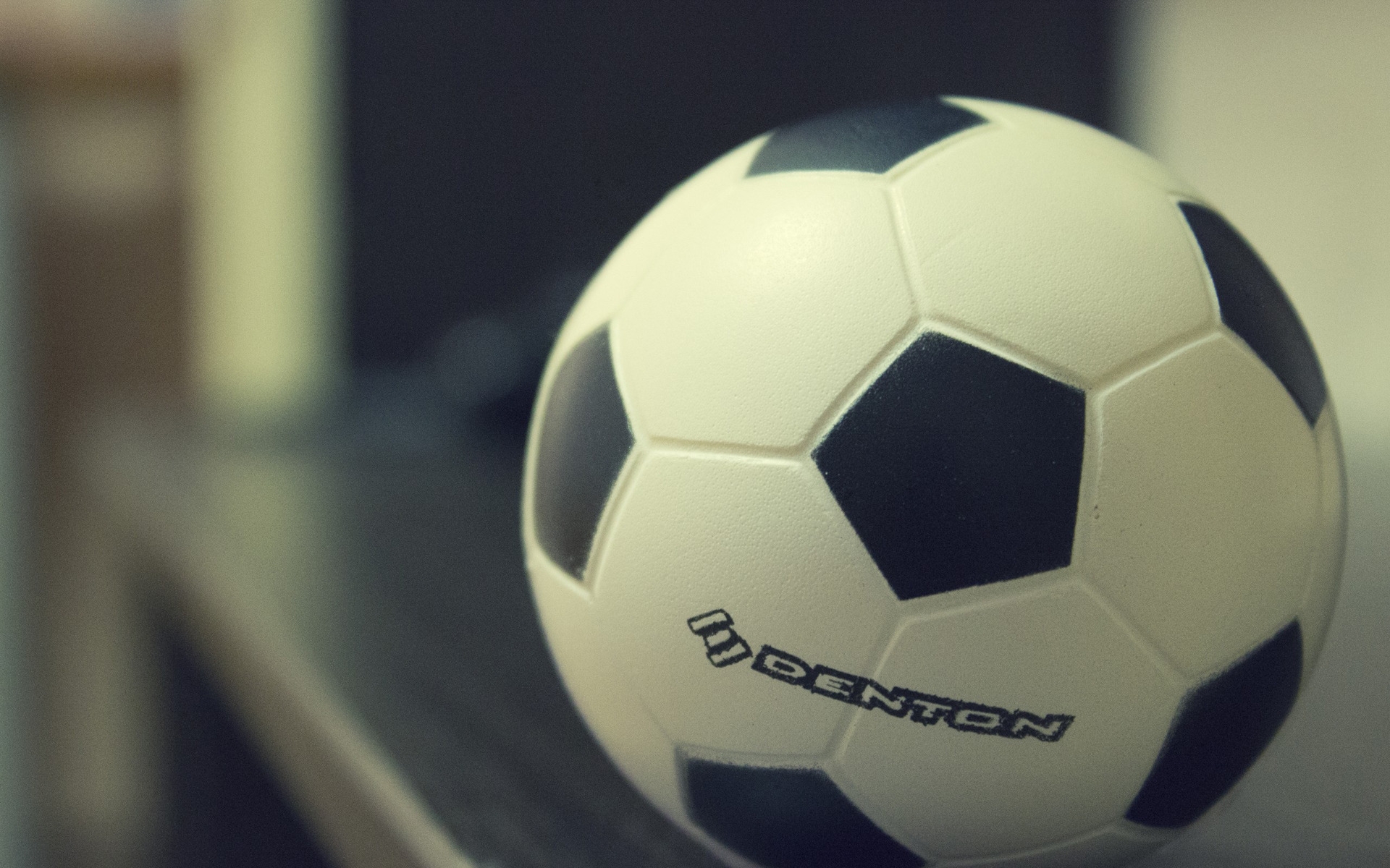 Denton Soccer Ball for 1920 x 1200 widescreen resolution