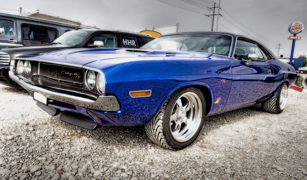 Dodge Challenger R T for 1024 x 600 widescreen resolution