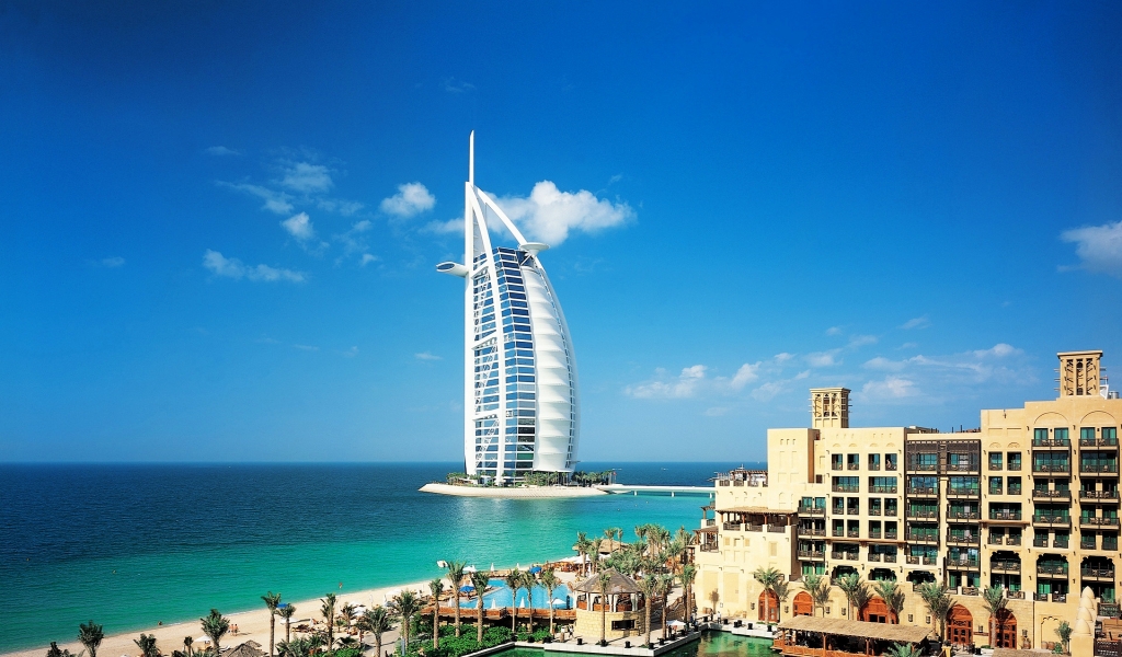 Dubai Burj Al Arab Hotel for 1024 x 600 widescreen resolution