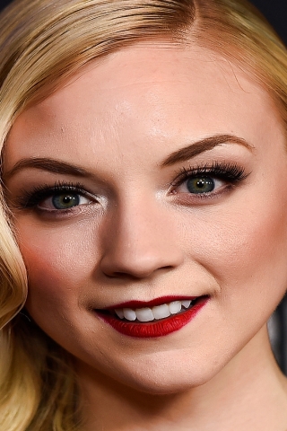Emily Kinney Actress for 320 x 480 iPhone resolution