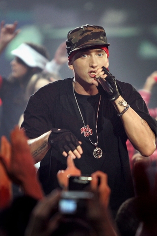 Eminem for 320 x 480 iPhone resolution