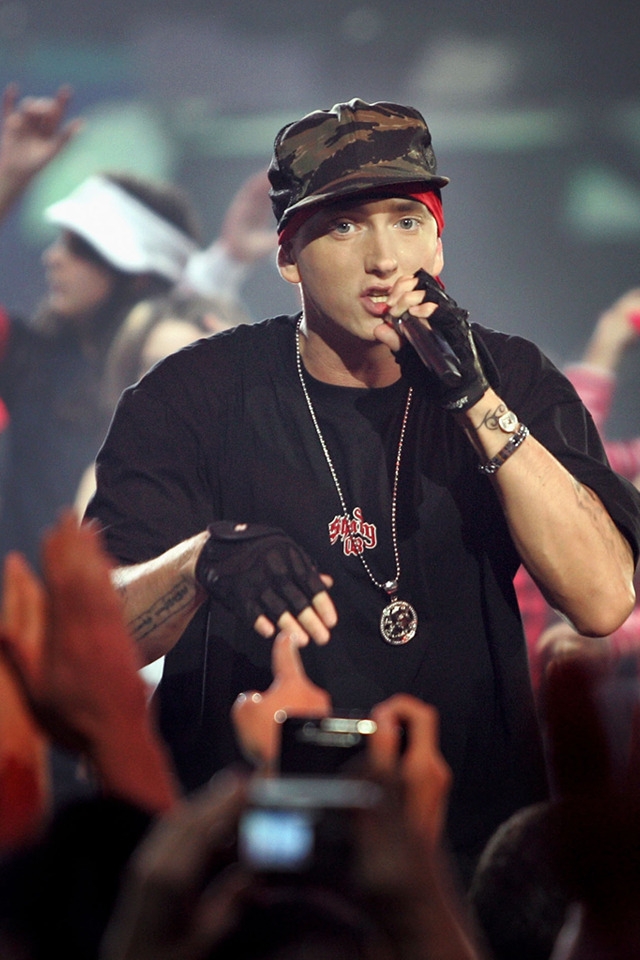 Eminem for 640 x 960 iPhone 4 resolution