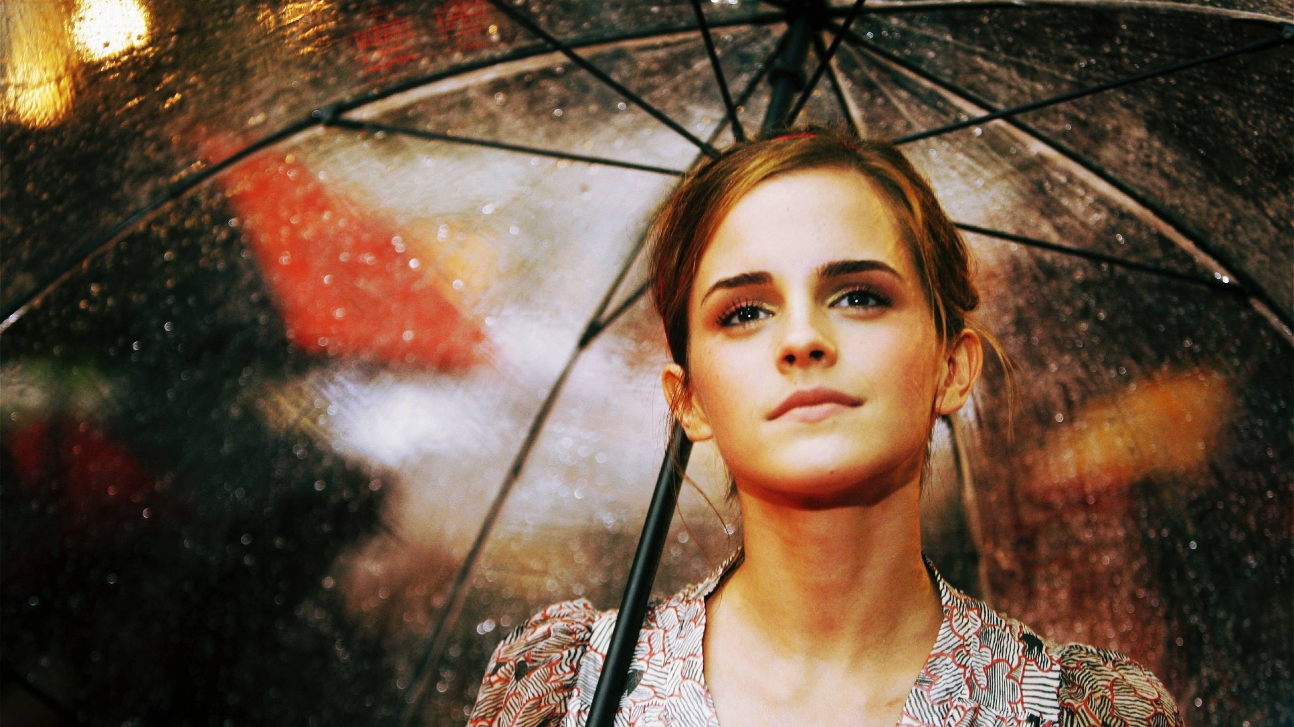 Emma Watson Umbrella for 2560x1440 HDTV resolution