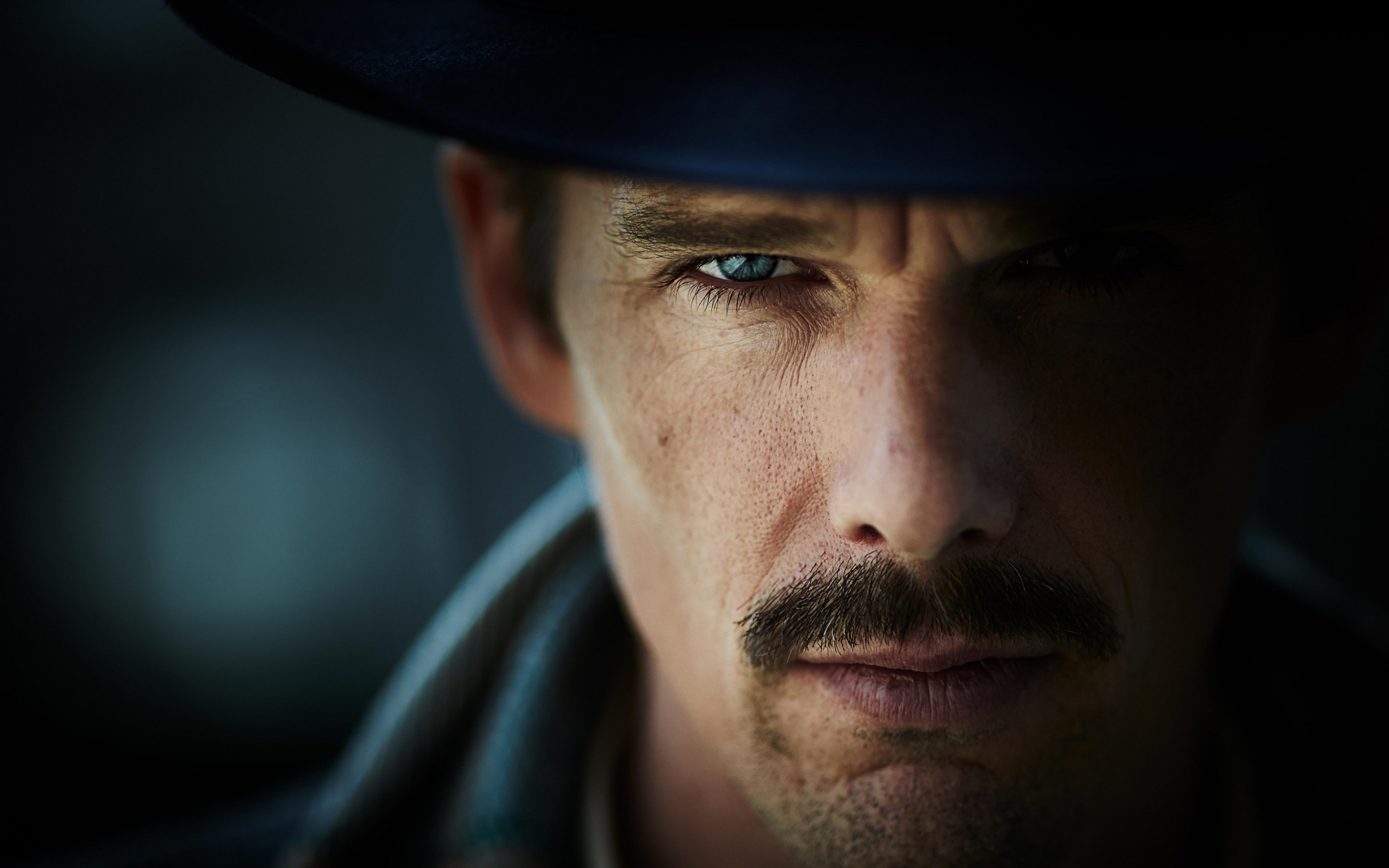 Ethan Hawke Look for 2560 x 1600 widescreen resolution