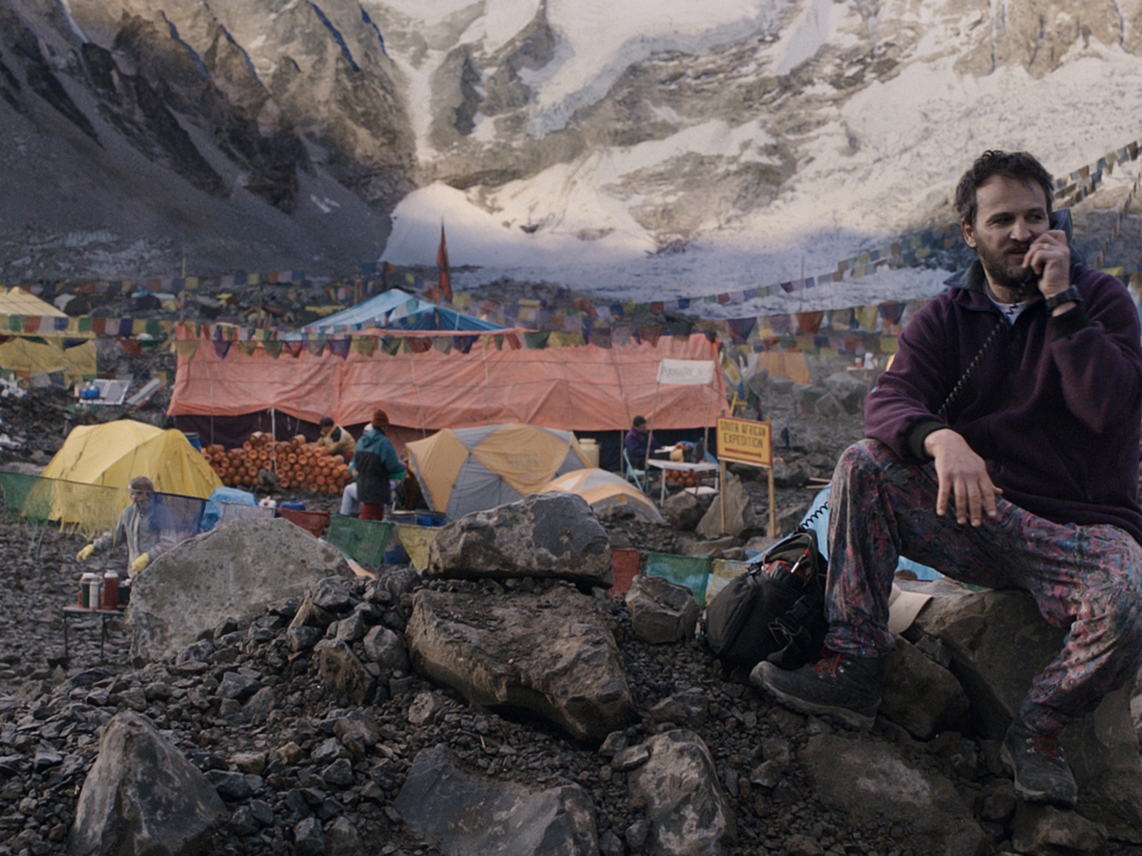 Everest Jason Clarke for 1600 x 1200 resolution