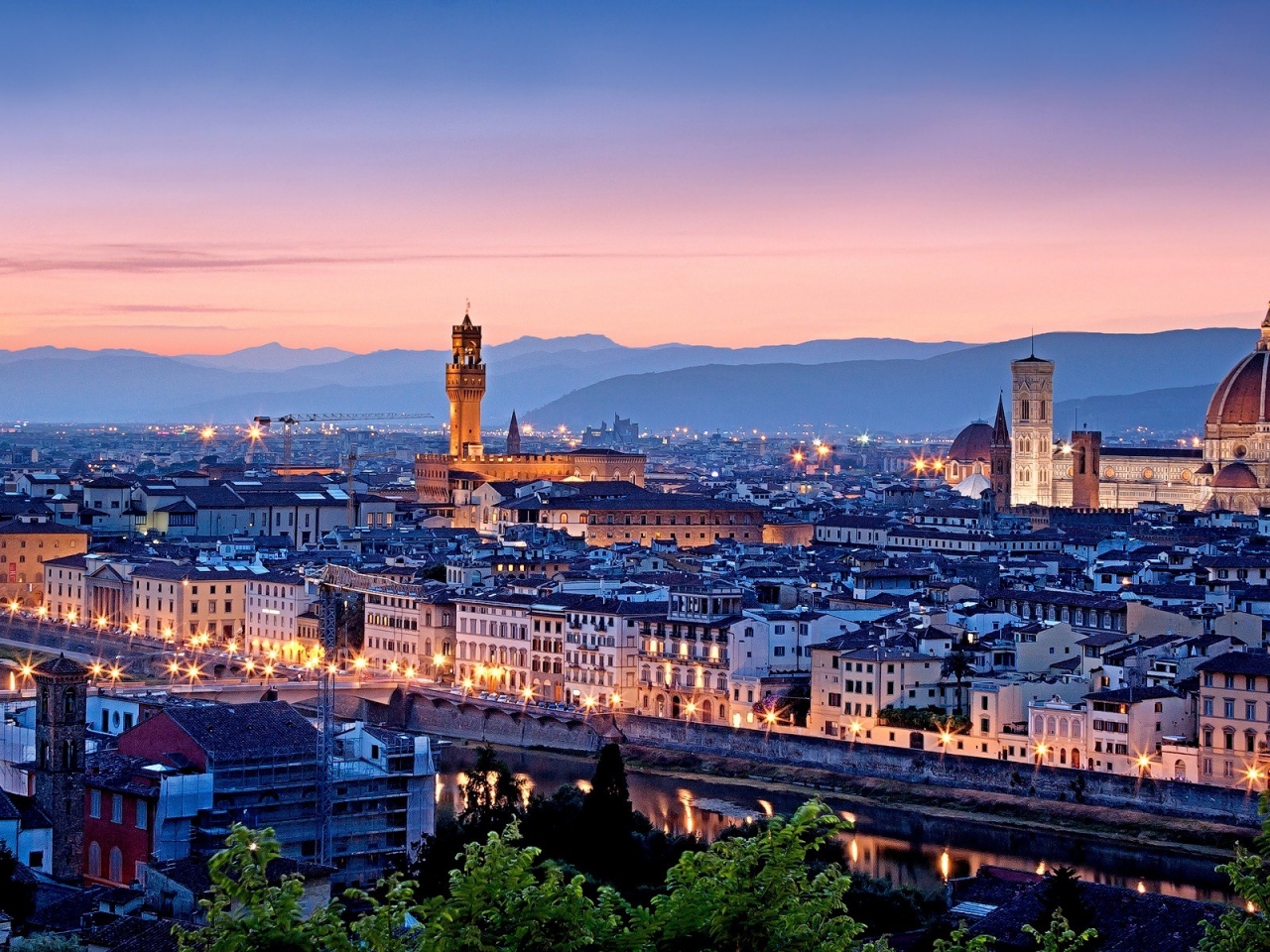 Firenze for 1280 x 960 resolution