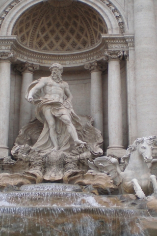 Fontana di Trevi for 320 x 480 iPhone resolution