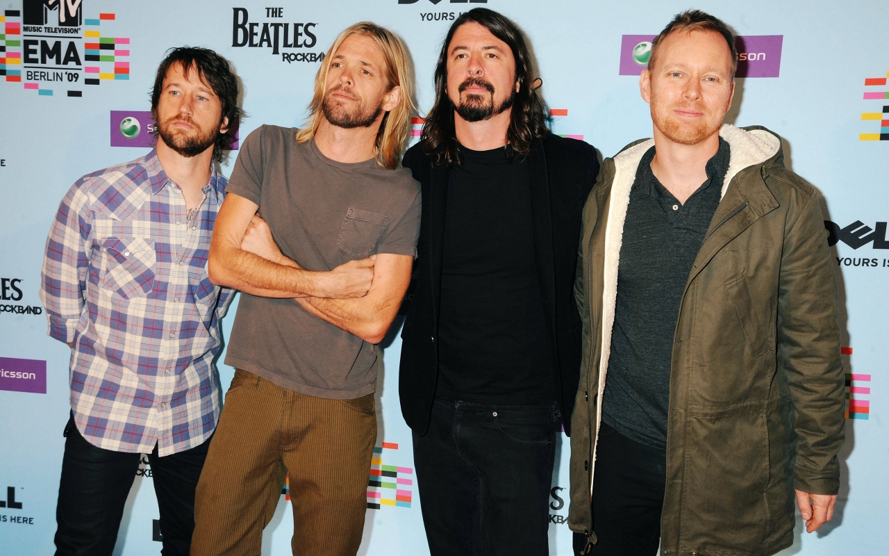 Foo Fighters for 1280 x 800 widescreen resolution