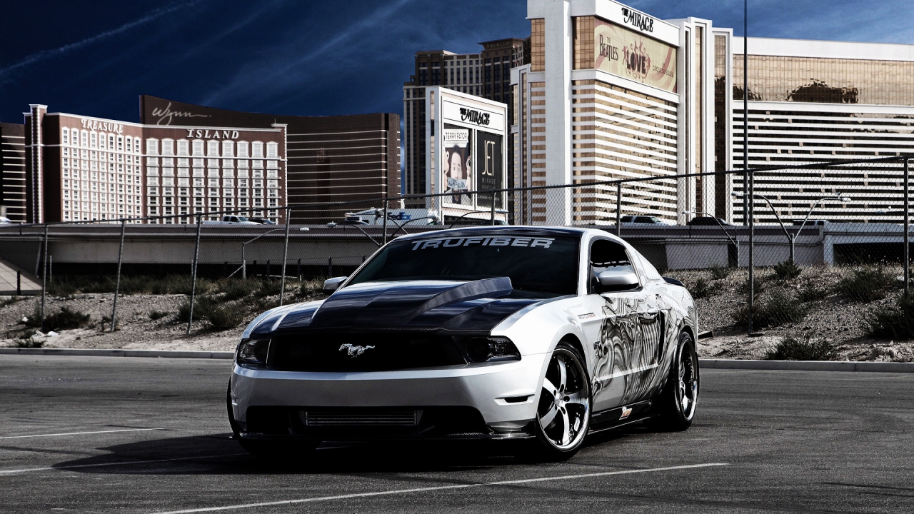Ford Mustang for 1280 x 720 HDTV 720p resolution