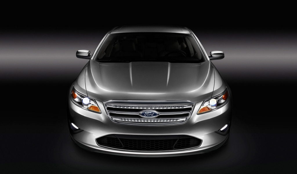 Ford Taurus 2010 for 1024 x 600 widescreen resolution