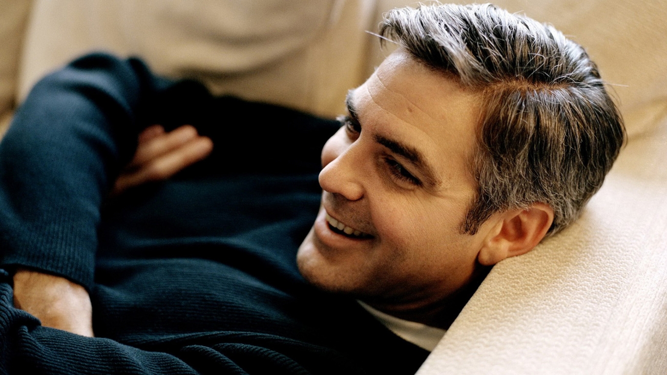 George Clooney Relaxing for 1366 x 768 HDTV resolution
