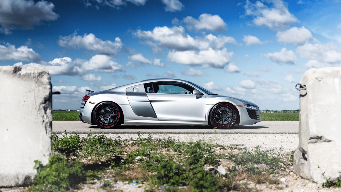 Gorgeous Grey Audi R8 for 1366 x 768 HDTV resolution