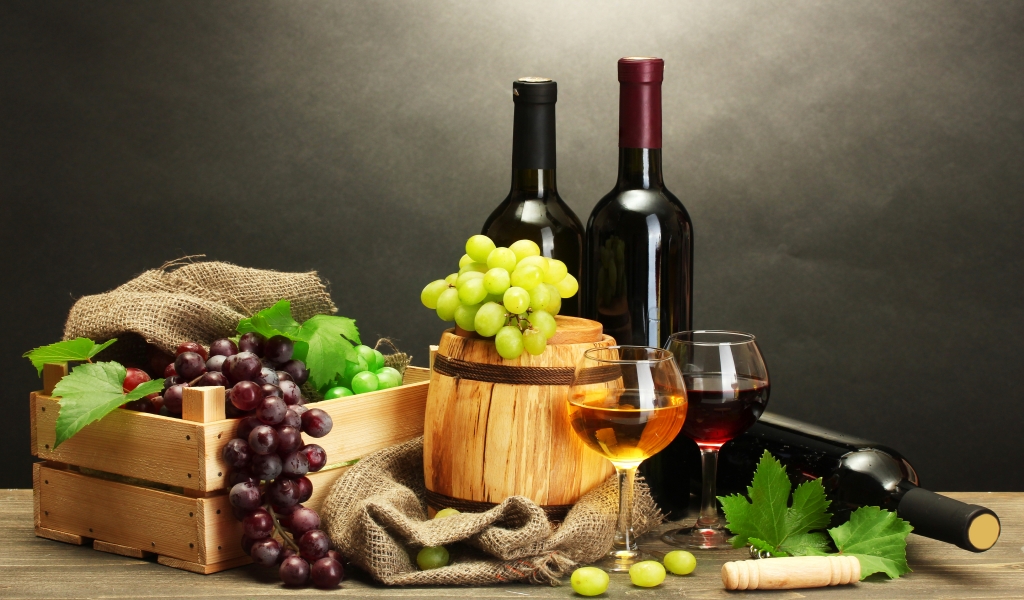 Grapes and Wine for 1024 x 600 widescreen resolution