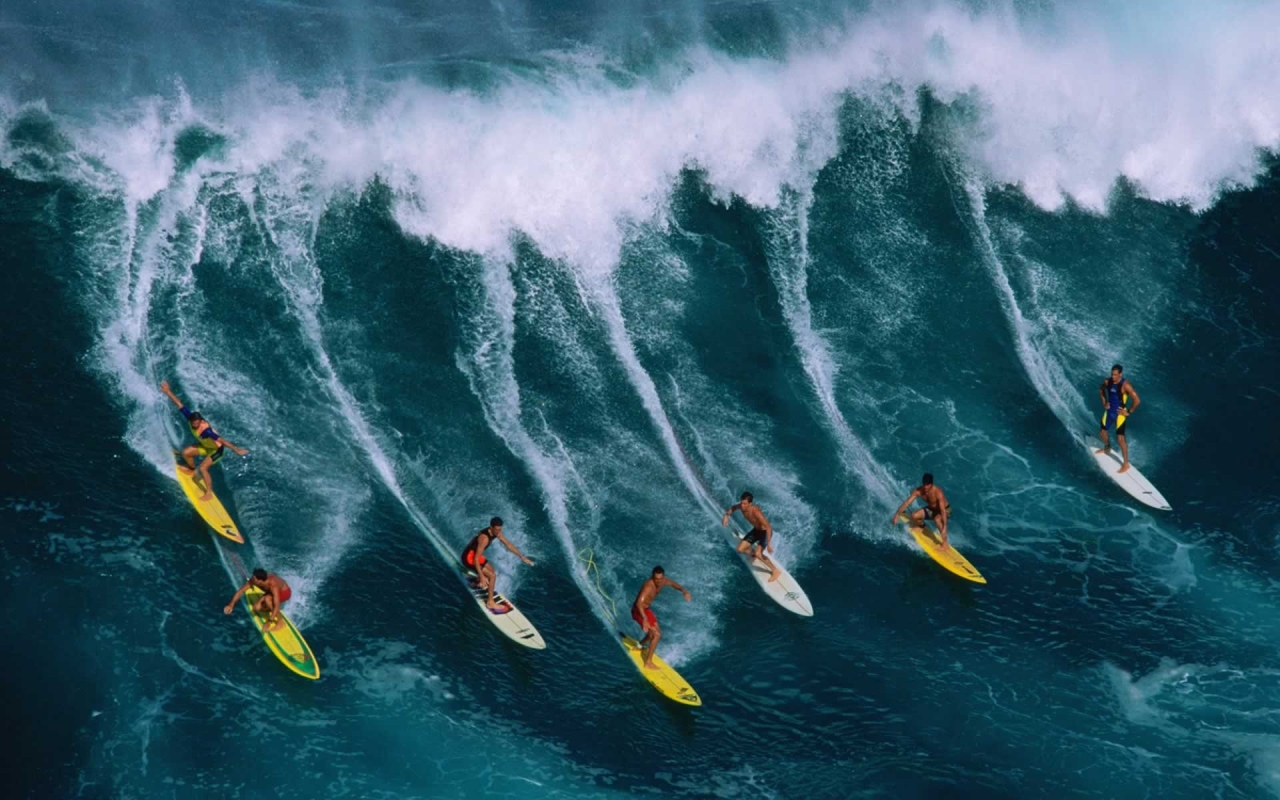 Guys Surfing for 1280 x 800 widescreen resolution