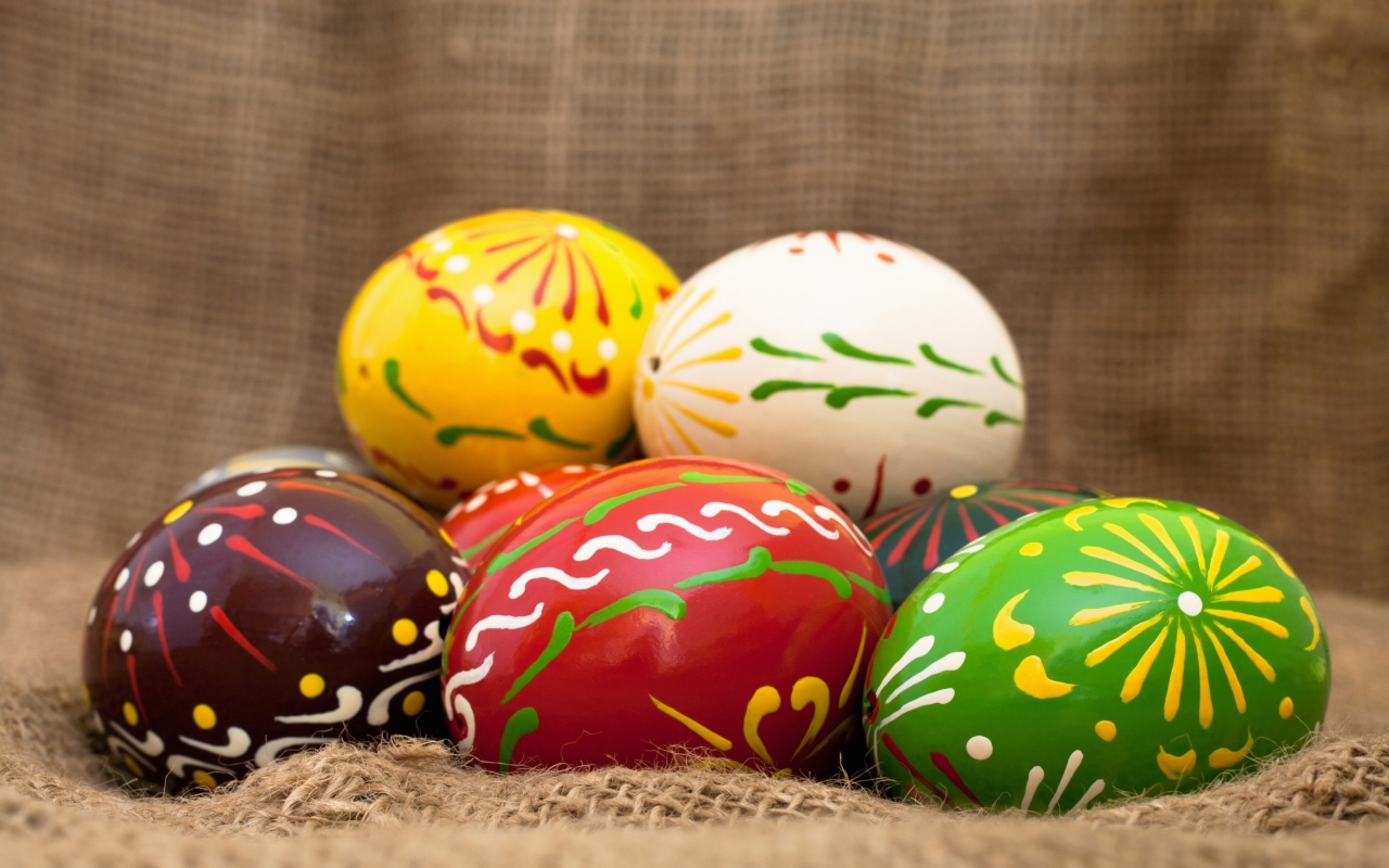 Handmade Easter Eggs for 1280 x 800 widescreen resolution