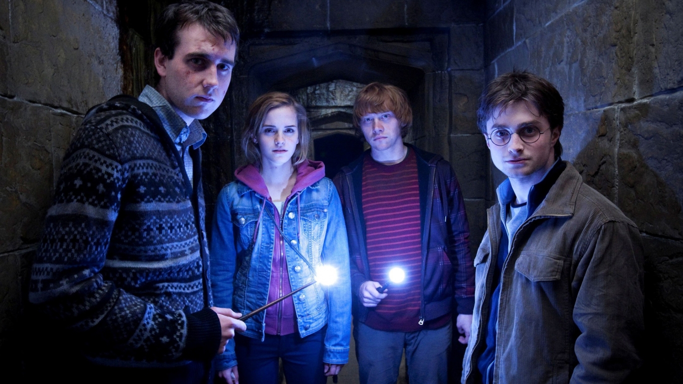 Harry Potter Cast for 1366 x 768 HDTV resolution