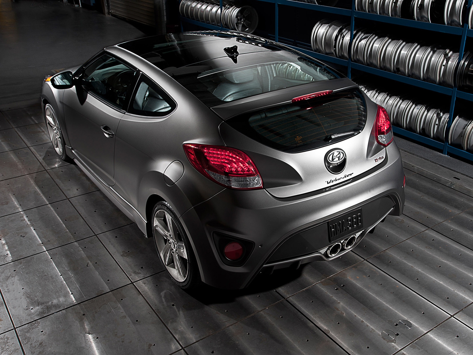 Hyundai Veloster Turbo 2013 Edition for 1600 x 1200 resolution