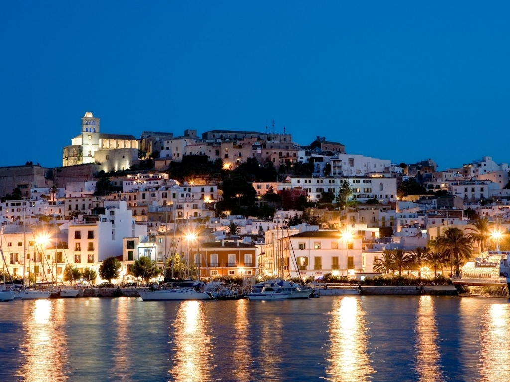 Ibiza Island for 1024 x 768 resolution