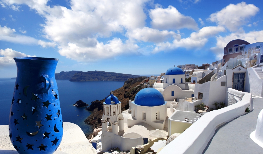 Ideal View from Santorini for 1024 x 600 widescreen resolution