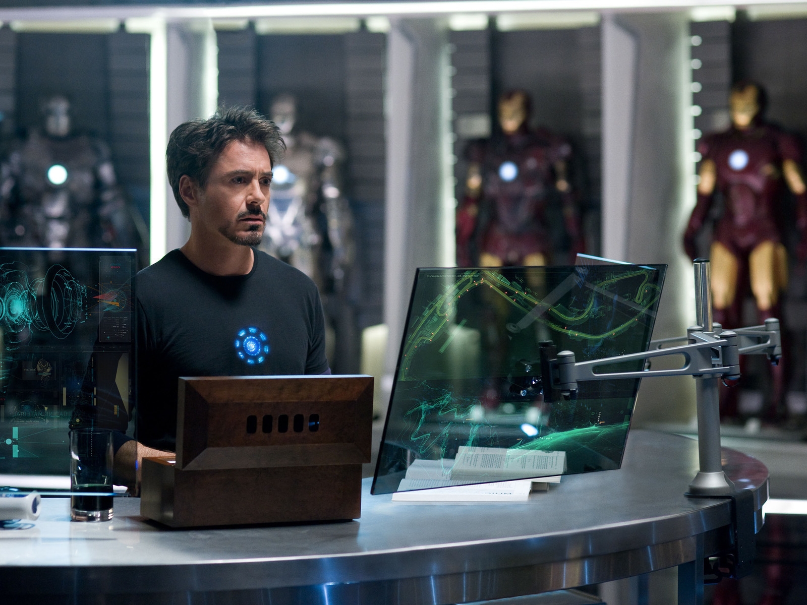 Iron Man 2 for 1600 x 1200 resolution