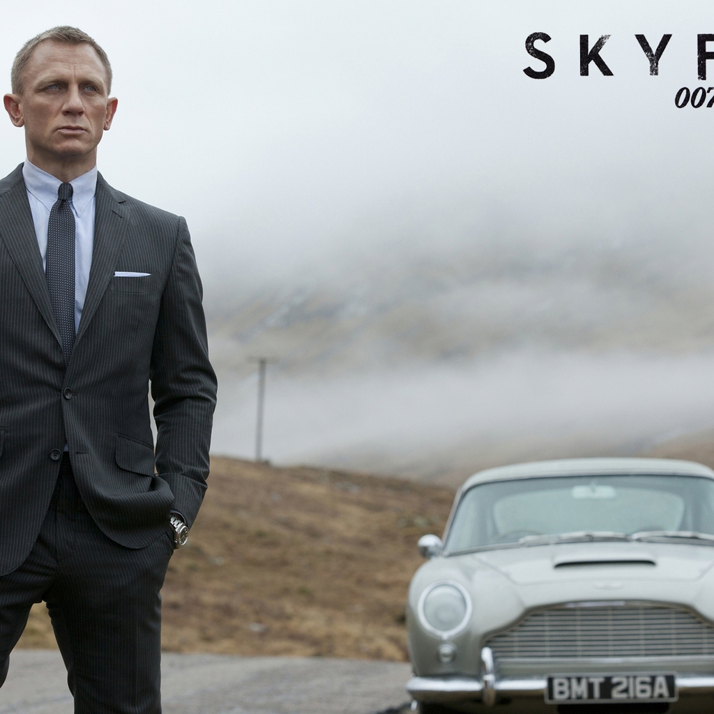 James Bond 007 Skyfall for 1024 x 1024 iPad resolution