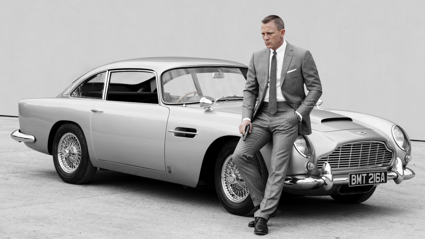 James Bond Skyfall 007 for 1366 x 768 HDTV resolution