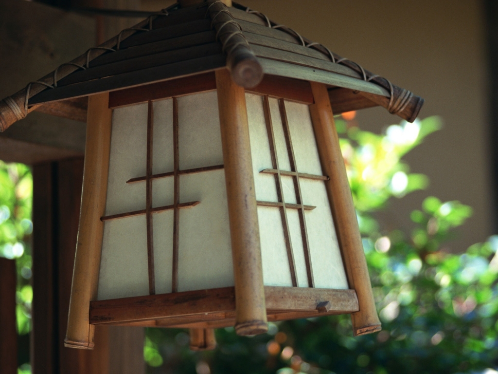 Japanese lamp for 1024 x 768 resolution
