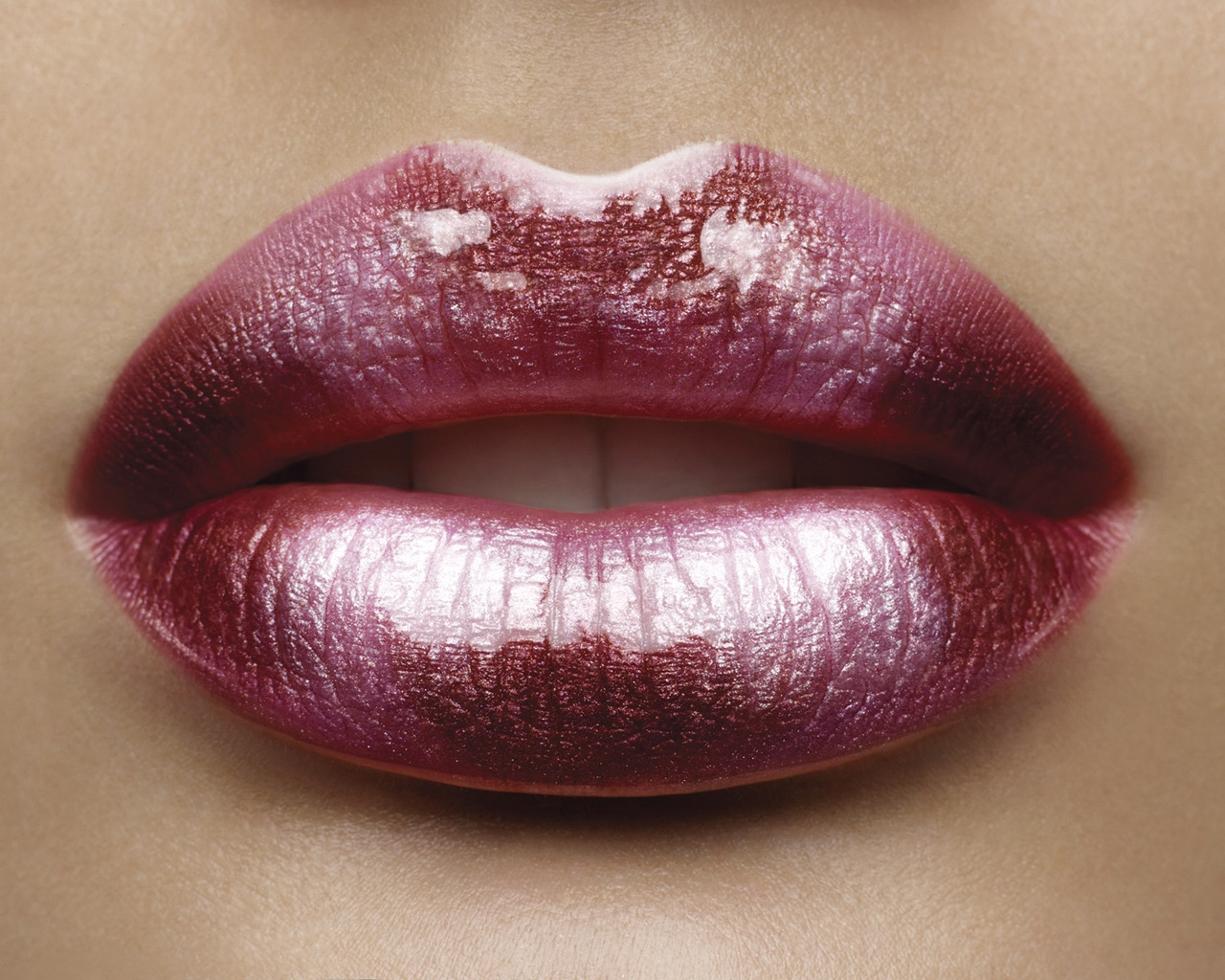 Just my Lips for 1280 x 1024 resolution