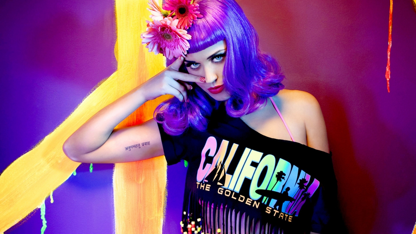 Katy Perry California for 1366 x 768 HDTV resolution