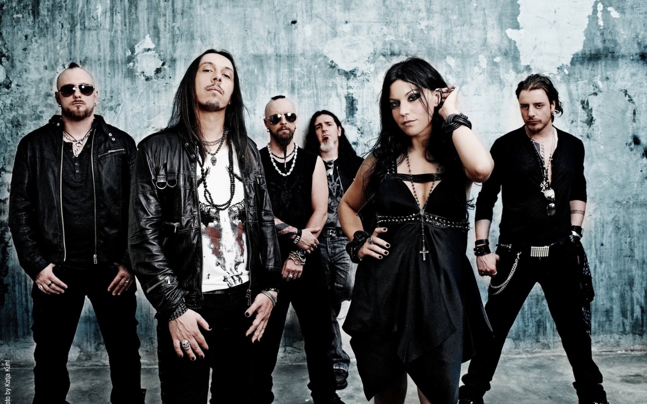 Lacuna Coil Band for 1280 x 800 widescreen resolution