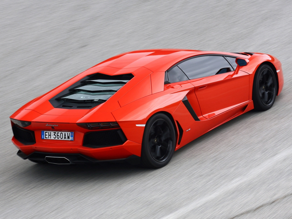 Lamborghini Aventador Top Rear for 1024 x 768 resolution