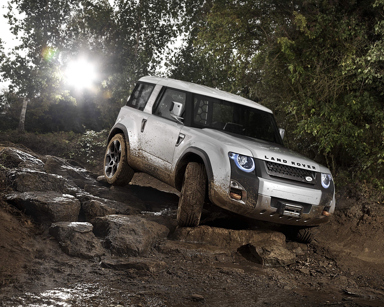 Land Rover DC100 Concept for 1280 x 1024 resolution