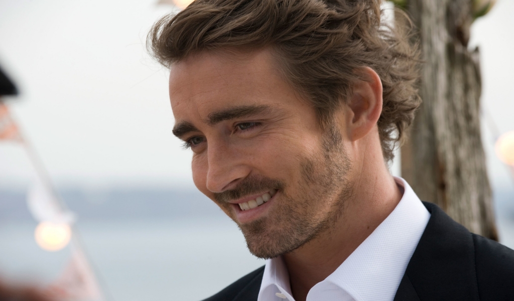Lee Pace  for 1024 x 600 widescreen resolution